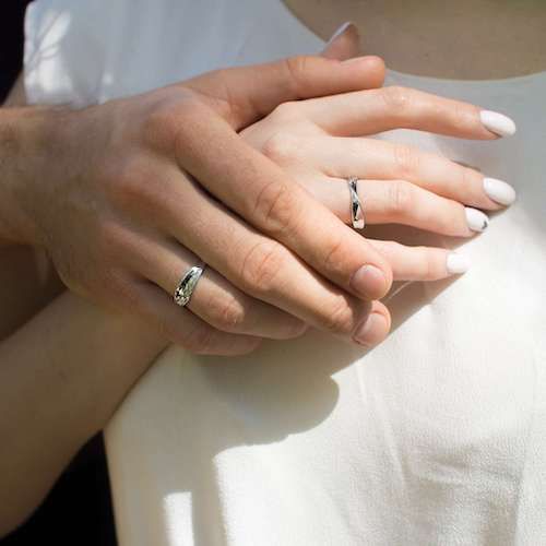 Срібні обручки – доступне рішення та оригінальні дизайни.
