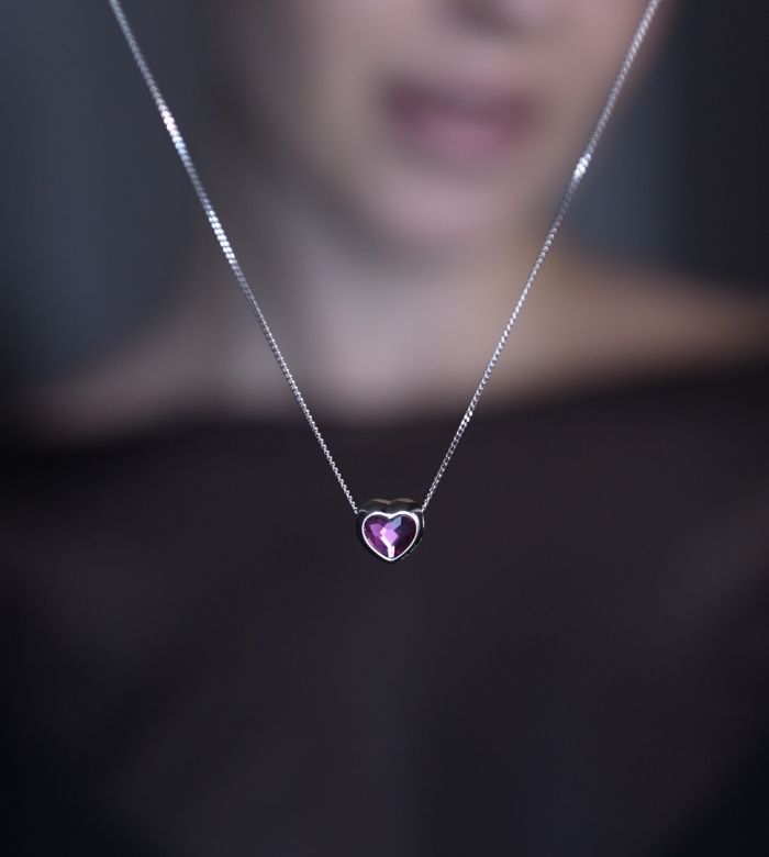 Кольє срібне родоване з серцем Swarovski