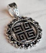 Срібна чоловіча підвіска чорнена «Хрест із меандрів» 969